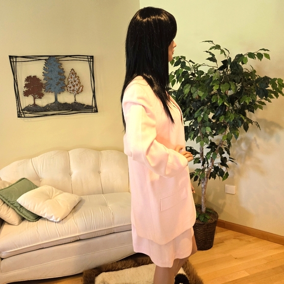 Vintage Evan Picone Woman's Pink Business Suit, 100% Wool, Size 12 - Picture 7 of 12